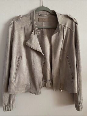 BLANKNYC Faux Suede Moto Jacket Light Gray Zipped No Collar